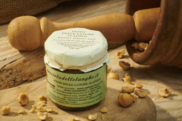 Pesto di nocciola classico
